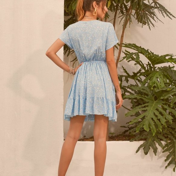 Summer lightweight front tie dress - Picture 2 of 3